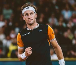 A tough win for Casper Ruud and an upset loss for Andrey Rublev at the Hamburg European Open